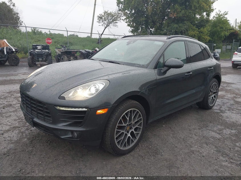2017 Porsche Macan VIN WP1AB2A56HLB11794 IAAI salvage auction — NORMAL WEAR, Clear (New York), sold $10,600 on 2026-10-08 (photo 2)
