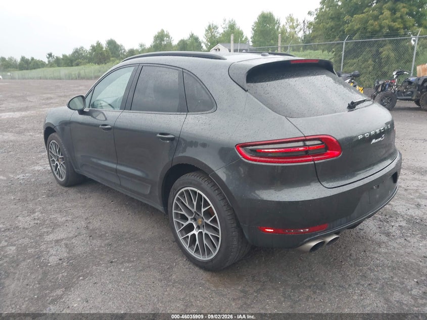 2017 Porsche Macan VIN WP1AB2A56HLB11794 IAAI salvage auction — NORMAL WEAR, Clear (New York), sold $10,600 on 2026-10-08 (photo 3)