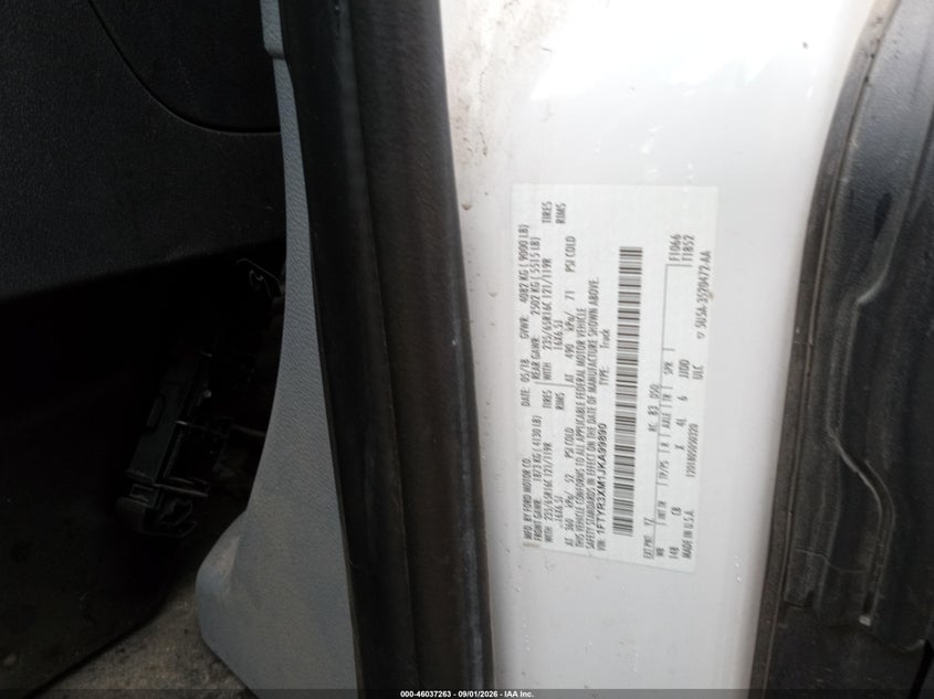 2018 Ford Transit-250 VIN 1FTYR3XM1JKA99890 IAAI salvage auction — NORMAL WEAR, Sf97 (Alaska), sold $18,125 on 2026-09-08 (photo 8)