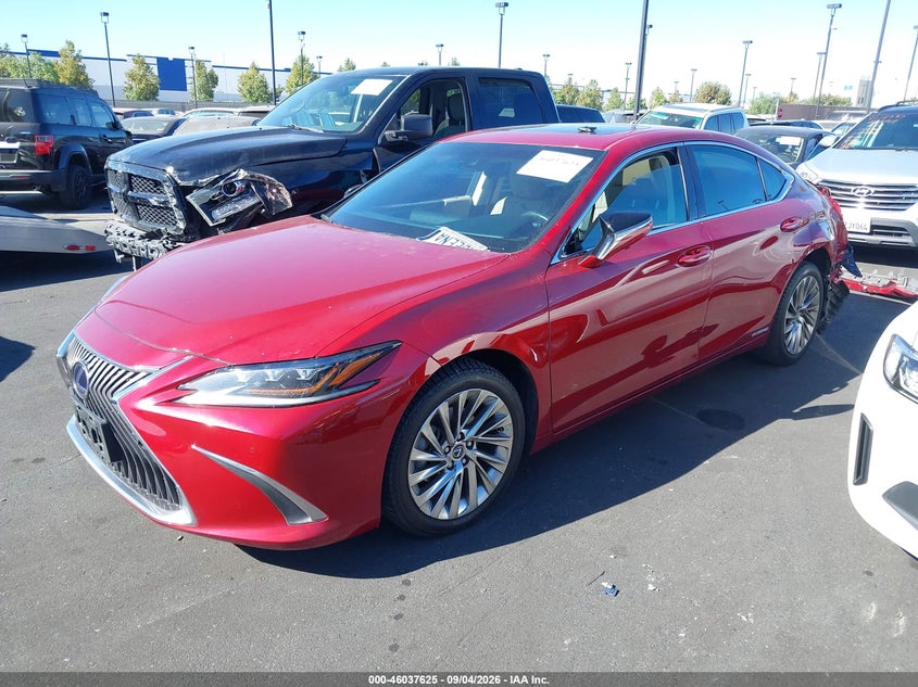 2021 Lexus ES VIN 58AEA1C10MU007353 IAAI salvage auction — REAR END, Wait Title, sold $9,000 on 2026-10-09 (photo 2)