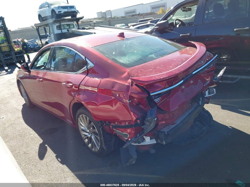 2021 Lexus ES VIN 58AEA1C10MU007353 IAAI salvage auction — REAR END, Wait Title, sold $9,000 on 2026-10-09 (photo 3)