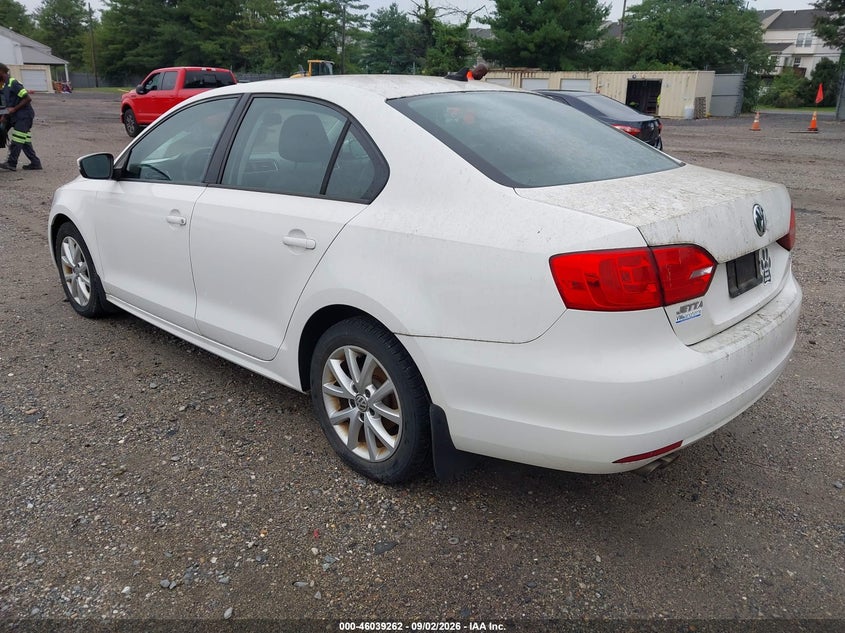 2012 Volkswagen Jetta VIN 3VWDP7AJ6CM368484 IAAI salvage auction — NORMAL WEAR, Clear (New Jersey), sold $200 on 2026-09-10 (photo 3)