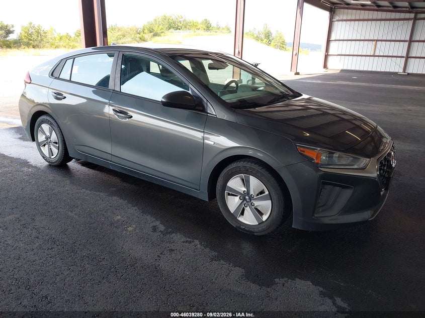 2020 Hyundai Ioniq hybrid VIN KMHC65LC3LU218702 — IAAI salvage auction photo