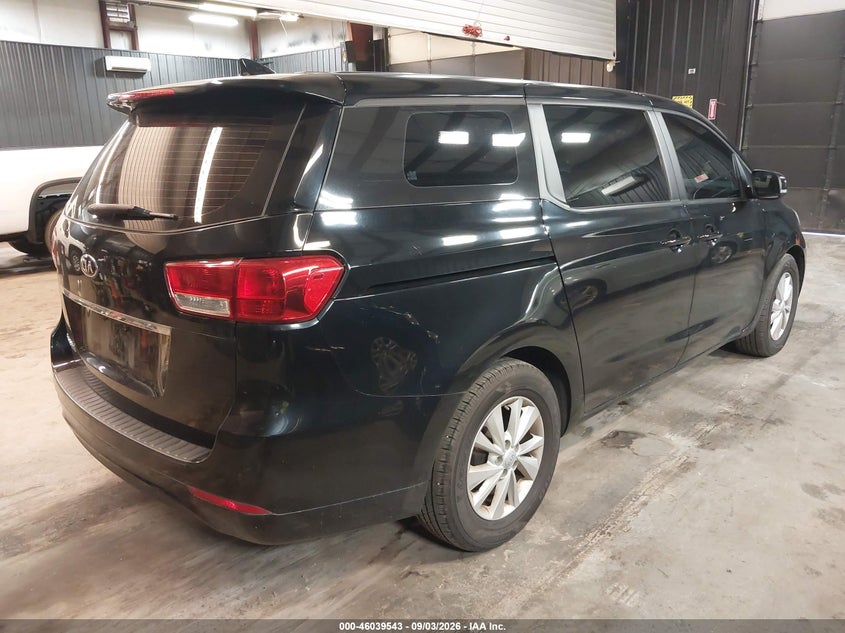 2018 Kia SEDONA VIN KNDMA5C15J6397204 IAAI salvage auction — NORMAL WEAR, Sf97 (New York), sold $11,800 on 2026-09-14 (photo 4)