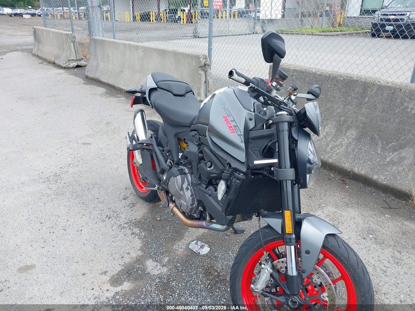 2021 Ducati Monster VIN ZDMMAMDT8MB001986 IAAI salvage auction — SIDE, Wait Title, sold $1,200 on 2026-10-01 (photo 1)