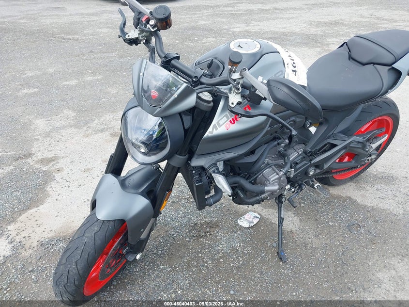 2021 Ducati Monster VIN ZDMMAMDT8MB001986 IAAI salvage auction — SIDE, Wait Title, sold $1,200 on 2026-10-01 (photo 2)