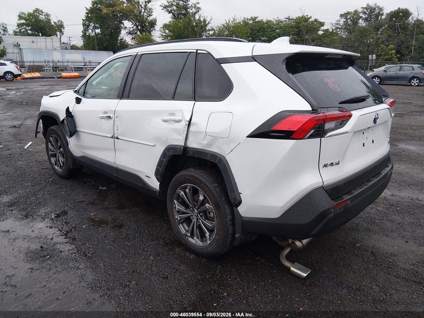 2024 Toyota Rav 4 VIN 4T3B6RFV4RU172393 IAAI salvage auction — RIGHT FRONT, Wait Title, sold $12,700 on 2026-09-21 (photo 3)