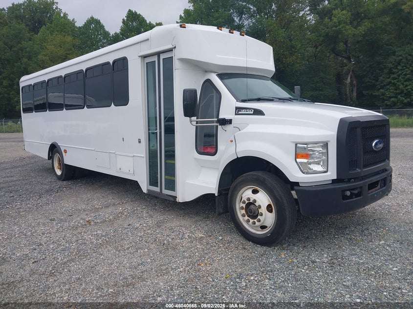 2017 Ford F-650 VIN 1FDXF6DC8HDB10329 — IAAI salvage auction photo