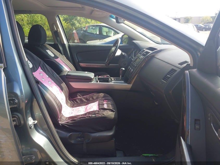 2012 Mazda Cx-9 VIN JM3TB3DV0C0350478 IAAI salvage auction — SIDE, Salvage Title, sold $0 on 2026-10-04 (photo 5)