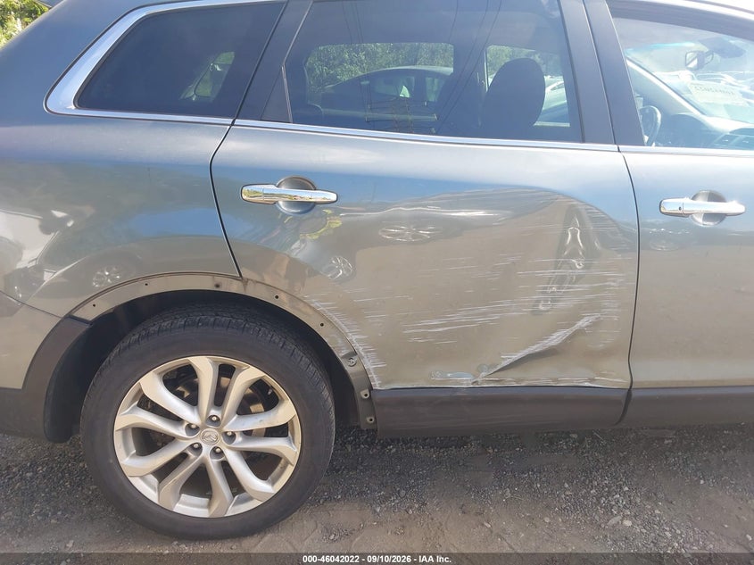 2012 Mazda Cx-9 VIN JM3TB3DV0C0350478 IAAI salvage auction — SIDE, Salvage Title, sold $0 on 2026-10-04 (photo 6)