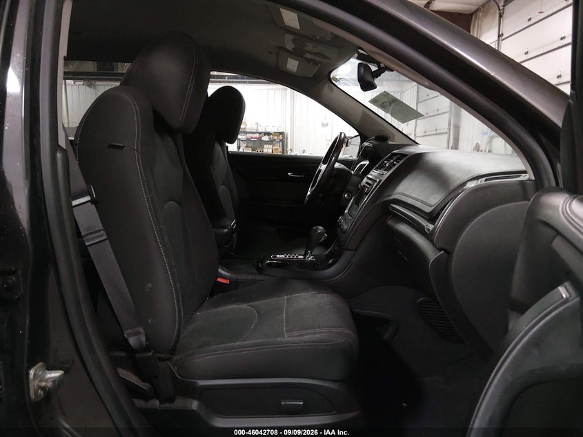 2014 Gmc Acadia VIN 1GKKVPKD7EJ268438 IAAI salvage auction — HAIL, Wait Title, sold $2,150 on 2026-09-26 (photo 5)