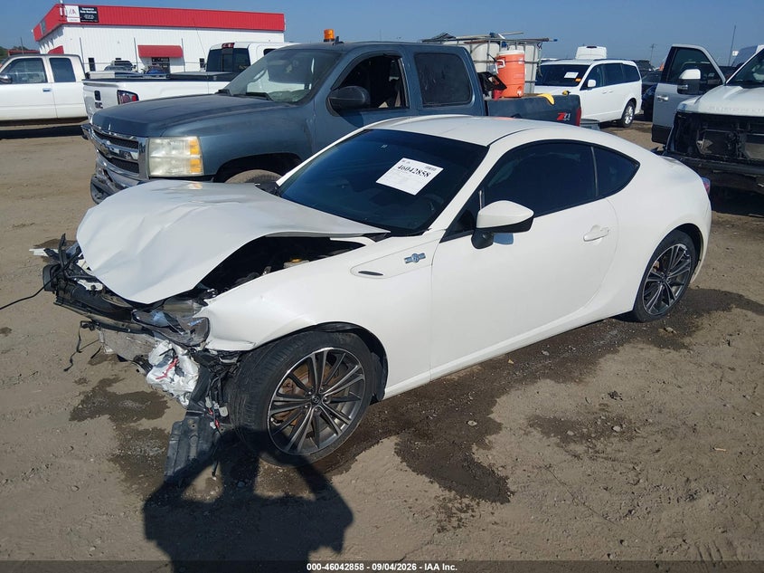 2014 Scion FR-S VIN JF1ZNAA12E8708092 IAAI salvage auction — Front End, Clear, sold $1,425 on 2026-10-14 (photo 2)