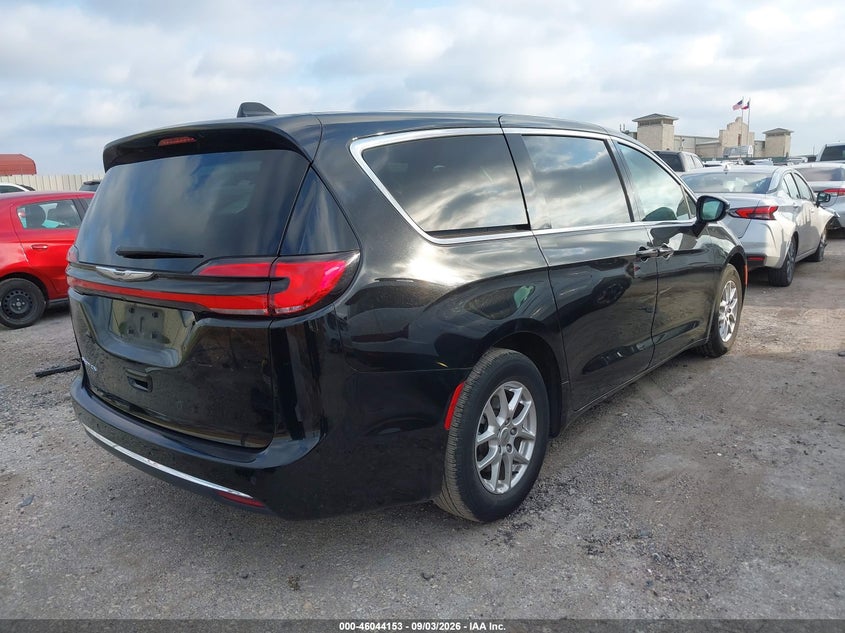 2025 Chrysler Pacifica VIN 2C4RC1BG5SR554772 IAAI salvage auction — FRONT END, Enterprise Vehicles Clear Only (California), sold $7,800 on 2026-09-10 (photo 4)