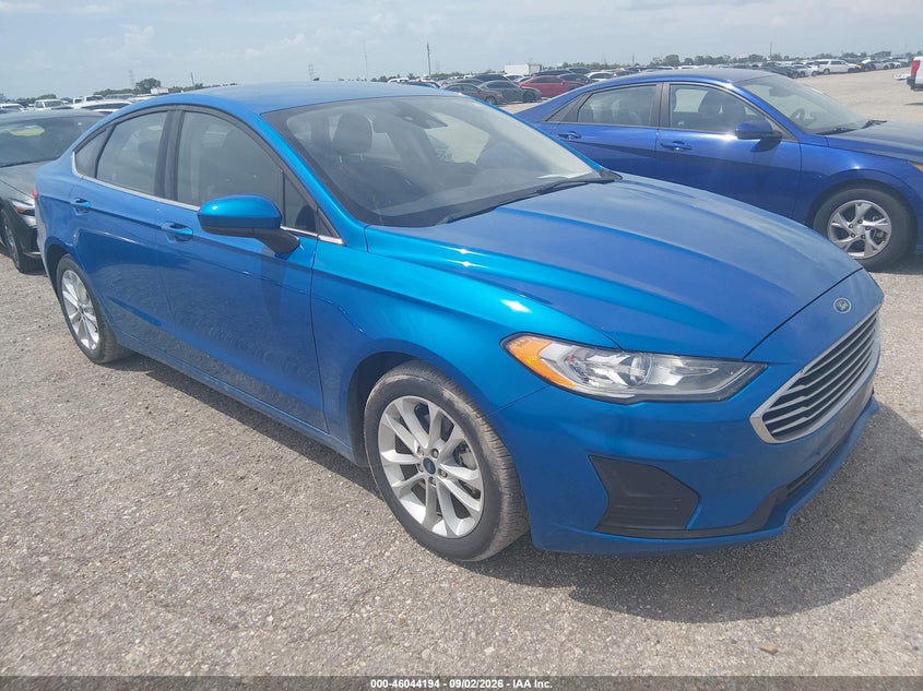 2020 Ford Fusion VIN 3FA6P0LU5LR196841 — IAAI salvage auction photo