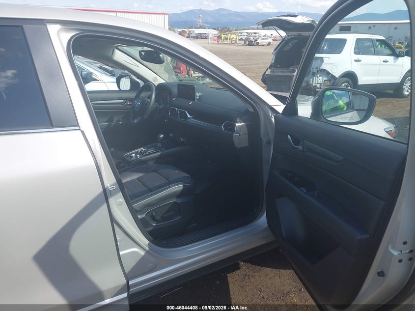 2025 Mazda Cx-5 VIN JM3KFBCL2S0642299 IAAI salvage auction — LEFT SIDE, Salvage Title, sold $8,500 on 2026-09-12 (photo 5)