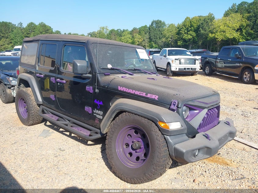 2021 Jeep Wrangler / VIN 1C4HJXDN4MW530831 — IAAI salvage auction photo