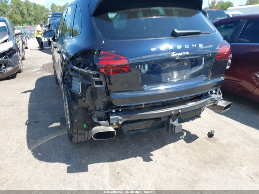 2016 Porsche Cayenne VIN WP1AA2A21GKA37245 IAAI salvage auction — REAR END, Salvage (Virginia), sold $7,150 on 2026-09-18 (photo 6)