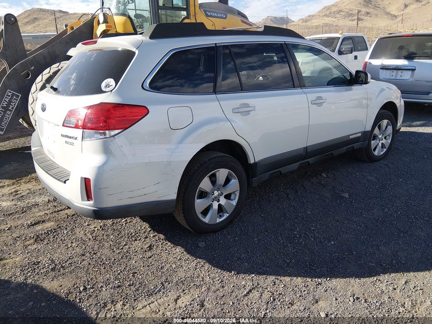 2011 Subaru Outback VIN 4S4BRBCC7B3345863 IAAI salvage auction — NORMAL WEAR, Clear - Dealer Only (California), sold $575 on 2026-09-15 (photo 4)