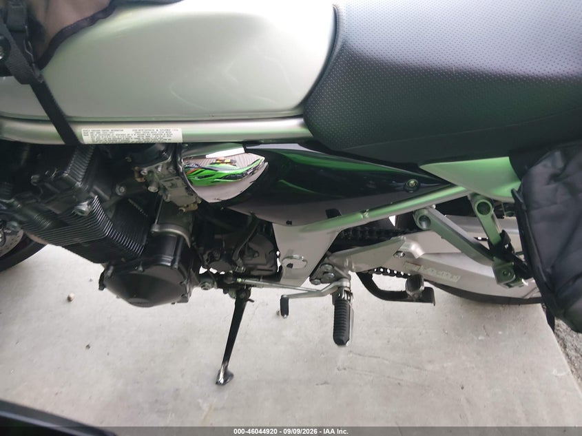 2002 Suzuki Gsf1200 VIN JS1GV77A722100007 IAAI salvage auction — ALL OVER, Clear (Idaho), sold $250 on 2026-09-11 (photo 9)