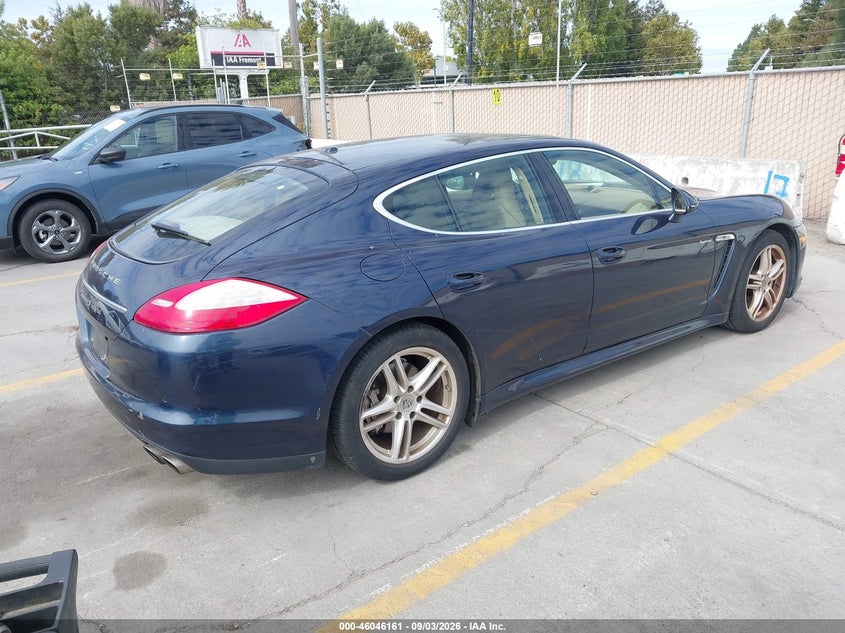 2012 Porsche Panamera VIN WP0AD2A7XCL045563 IAAI salvage auction — NORMAL WEAR, Clear - Dealer Only (California), sold $5,900 on 2026-09-21 (photo 4)