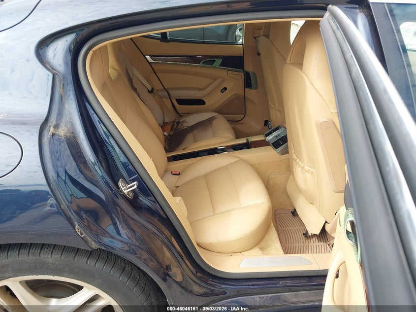 2012 Porsche Panamera VIN WP0AD2A7XCL045563 IAAI salvage auction — NORMAL WEAR, Clear - Dealer Only (California), sold $5,900 on 2026-09-21 (photo 8)