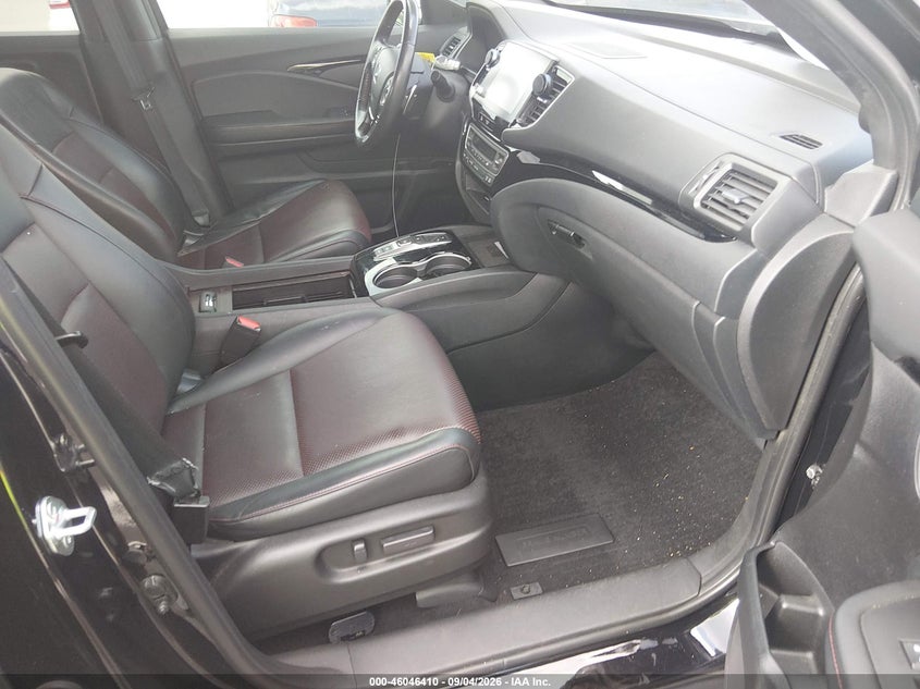 2021 Honda Ridgeline VIN 5FPYK3F85MB014602 IAAI salvage auction — REAR END, Wait Title, sold $1,050 on 2026-10-07 (photo 5)
