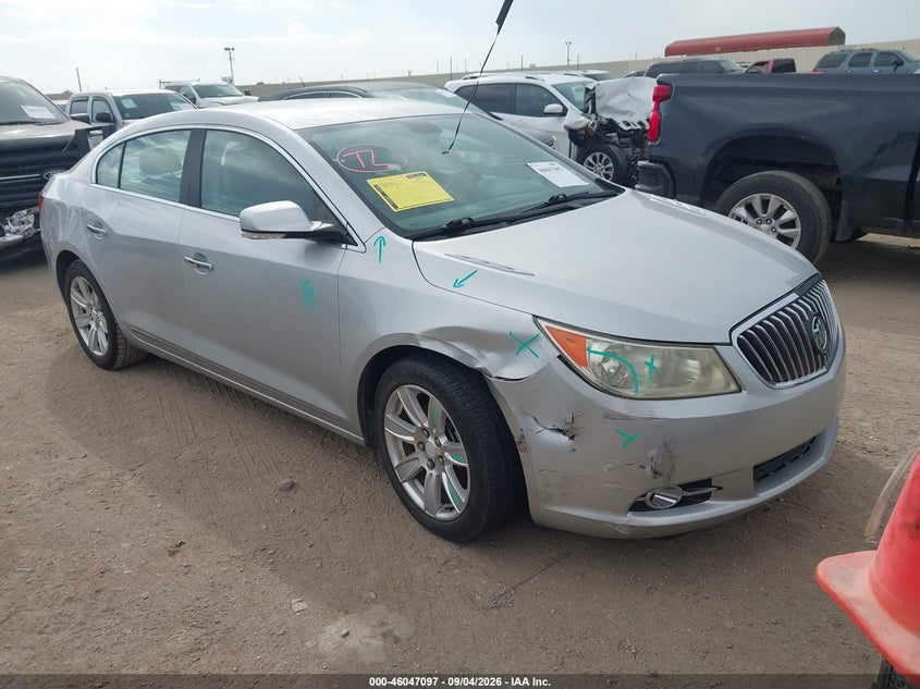 2013 Buick Lacrosse VIN 1G4GC5E30DF120286 IAAI salvage auction — RIGHT FRONT, Wait Title, sold $900 on 2026-10-08 (photo 1)