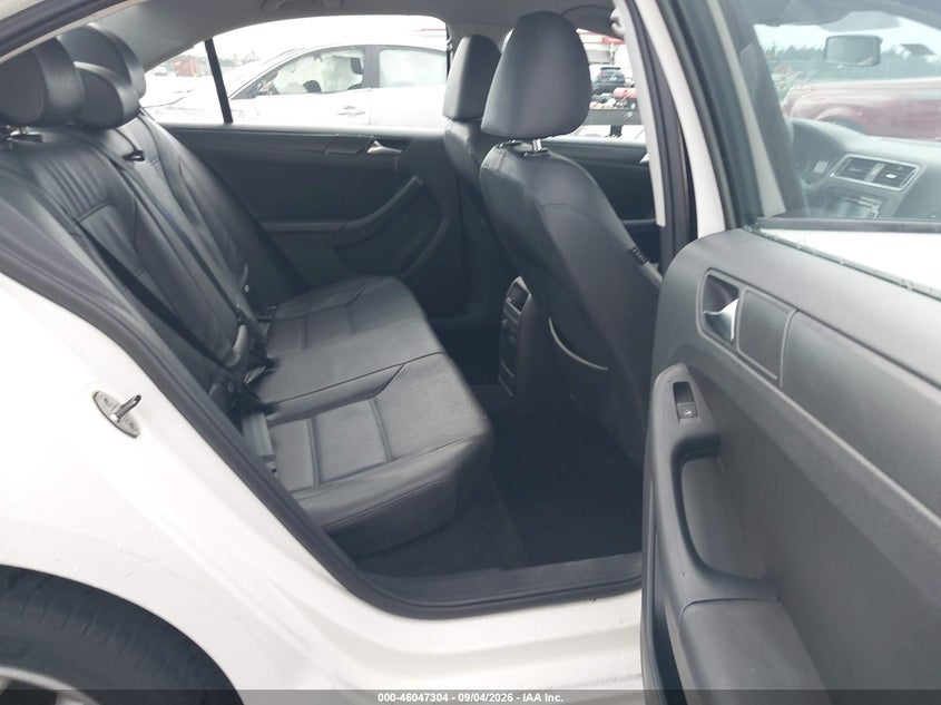 2012 Volkswagen Jetta VIN 3VWDP7AJ1CM370403 IAAI salvage auction — RIGHT FRONT, Wait Title, sold $900 on 2026-09-28 (photo 8)