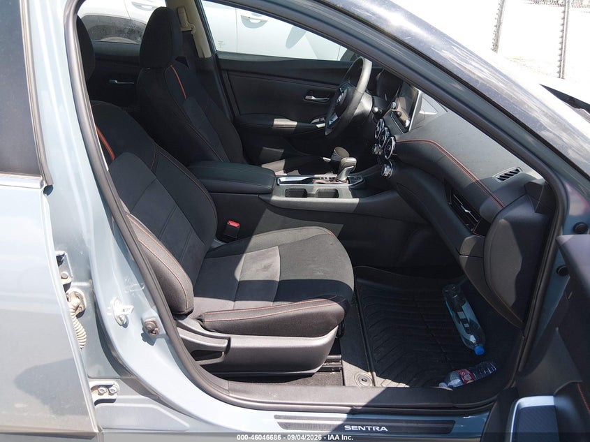 2025 Nissan Sentra VIN 3N1AB8DV0SY242480 IAAI salvage auction — NORMAL WEAR, Wait Title, sold $0 on 2026-10-06 (photo 5)