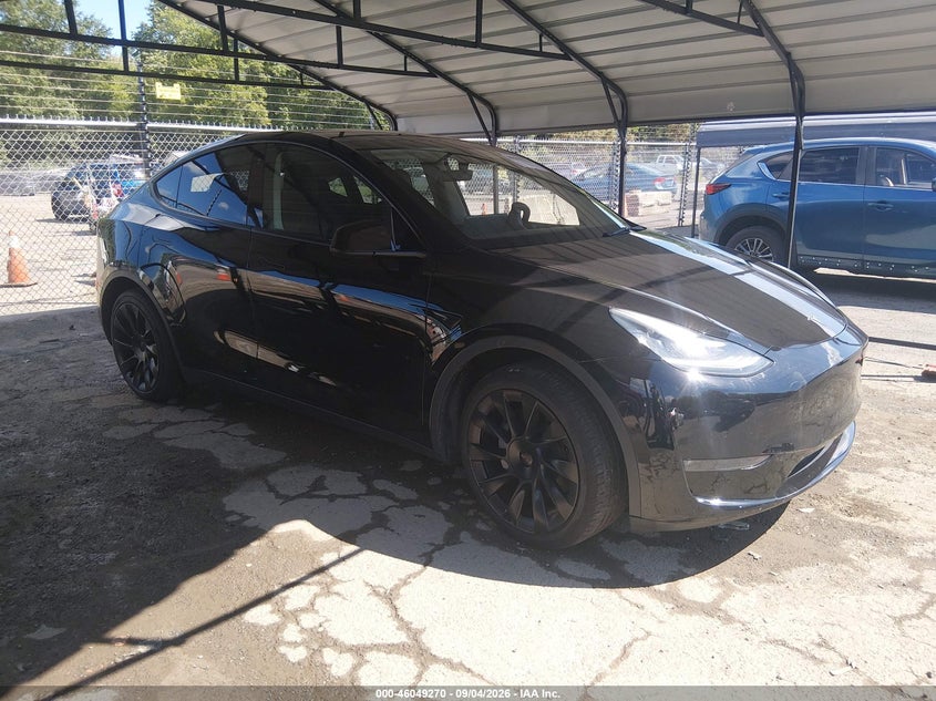 2021 Tesla Model y VIN 5YJYGDEE3MF120621 — IAAI salvage auction photo