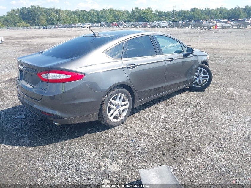 2016 Ford Fusion VIN 3FA6P0H77GR189821 IAAI salvage auction — NORMAL WEAR, Clear (Delaware), sold $0 on 2026-09-30 (photo 4)