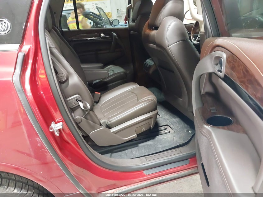 2014 Buick Enclave VIN 5GAKVBKD0EJ231389 IAAI salvage auction — SIDE, Salvage Title, sold $1,150 on 2026-10-07 (photo 8)
