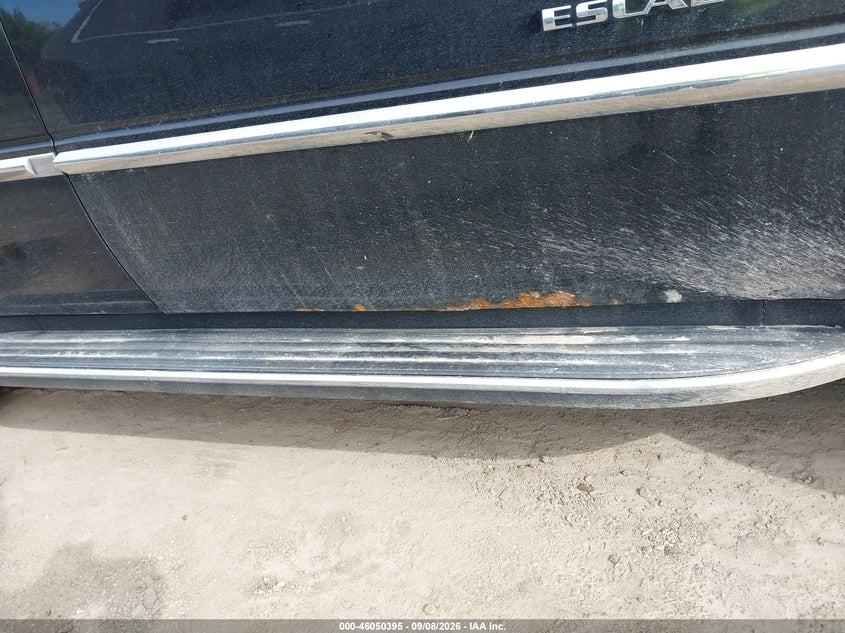 2008 Cadillac Escalade VIN 1GYFK63878R192642 IAAI salvage auction — NORMAL WEAR, Clear (Michigan), sold $1,100 on 2026-09-26 (photo 6)