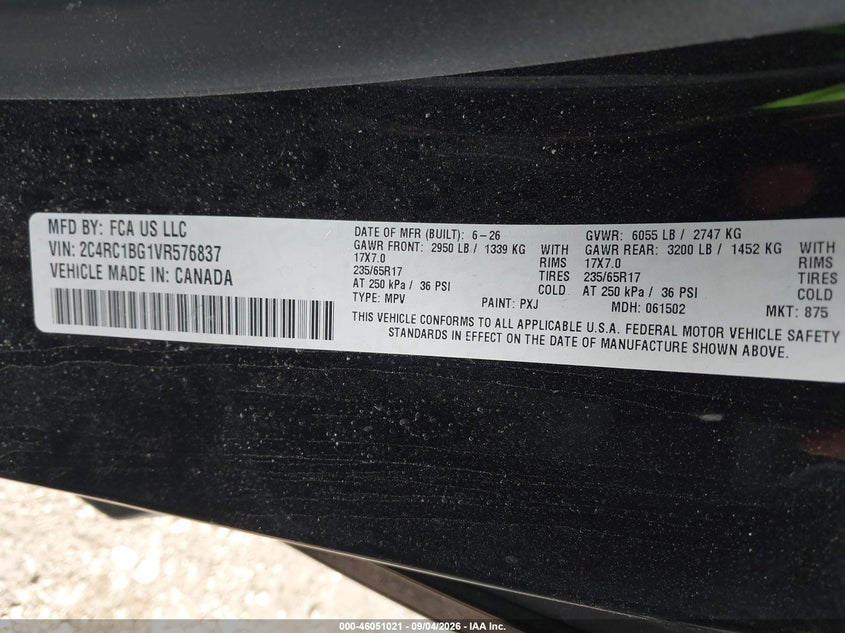 2027 Chrysler Pacifica VIN 2C4RC1BG1VR576837 IAAI salvage auction — LEFT SIDE, Wait Title, sold $14,650 on 2026-09-10 (photo 9)