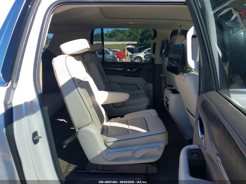 2021 Gmc Yukon VIN 1GKS2JKL2MR150116 IAAI salvage auction — SIDE, Salvage (Tennessee), sold $18,550 on 2026-10-14 (photo 8)