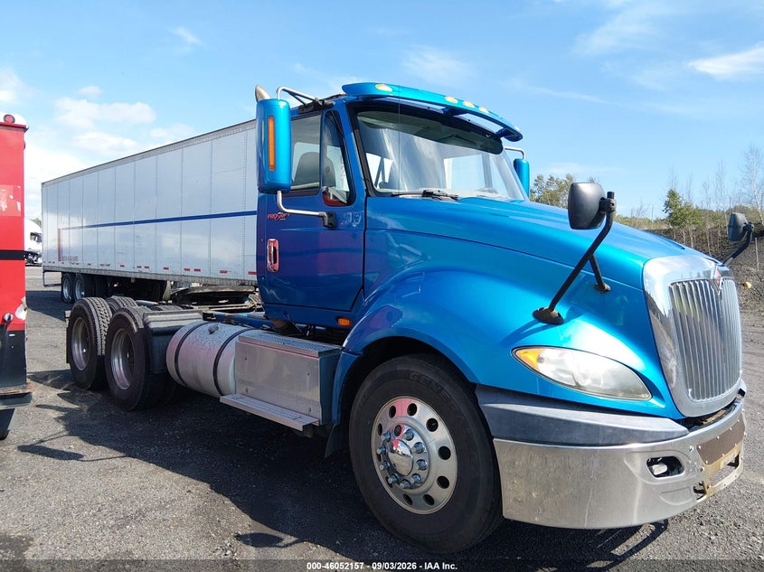 2014 International Prostar VIN 1HSDJAPR4EH037982 — IAAI salvage auction photo