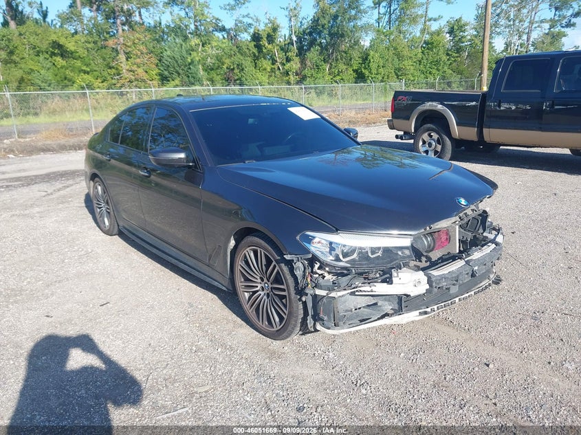 2018 BMW 5er VIN WBAJE5C54JWA92738 — IAAI salvage auction photo
