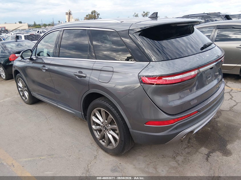2021 Lincoln Corsair VIN 5LMCJ1C99MUL22945 IAAI salvage auction — RIGHT FRONT, Salvage (California), sold $4,000 on 2026-09-27 (photo 3)