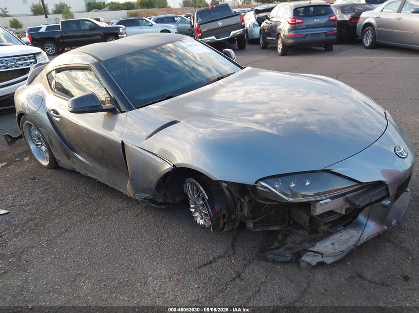 2020 Toyota Supra VIN WZ1DB4C07LW024328 — IAAI salvage auction photo