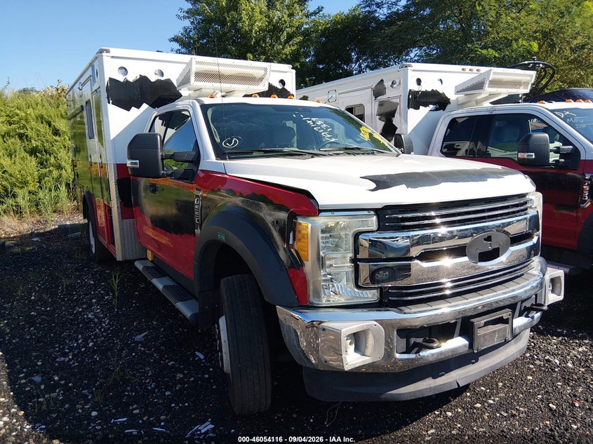 2017 Ford F550 VIN 1FD0X5HT2HED81058 — IAAI salvage auction photo