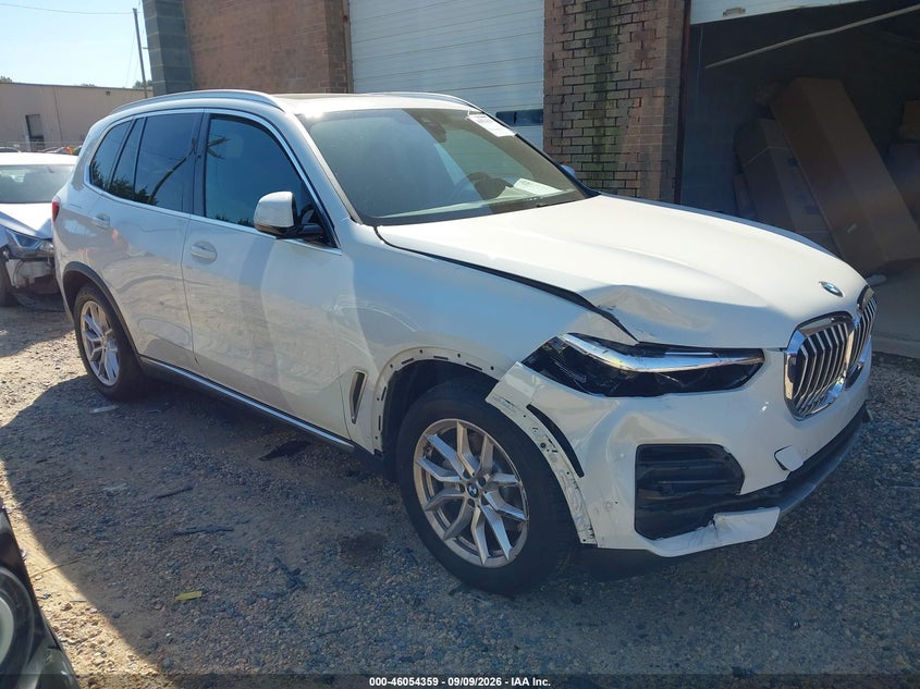 2022 BMW X5 VIN 5UXCR6C00N9K65763 — IAAI salvage auction photo