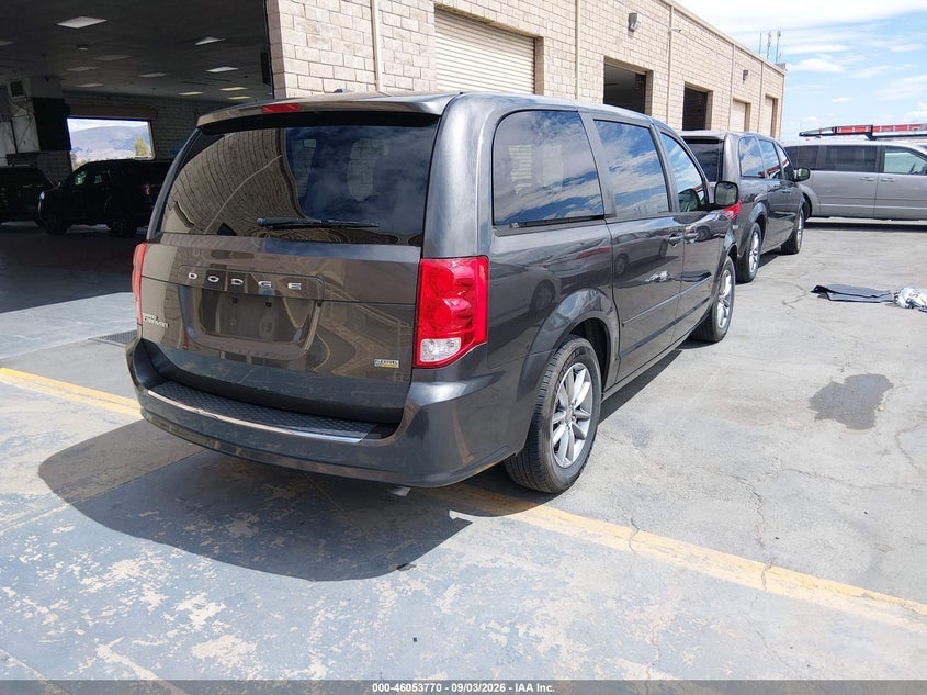 2016 Dodge Grand caravan VIN 2C4RDGBG9GR365646 IAAI salvage auction — NORMAL WEAR, SF97 (California), sold $10,000 on 2026-09-17 (photo 4)