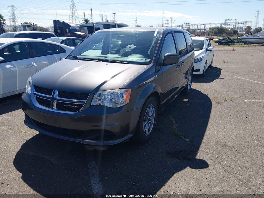 2016 Dodge Grand caravan VIN 2C4RDGBG9GR365646 IAAI salvage auction — NORMAL WEAR, SF97 (California), sold $10,000 on 2026-09-17 (photo 2)