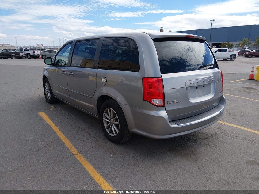 2016 Dodge Grand caravan VIN 2C4RDGBG8GR367176 IAAI salvage auction — NORMAL WEAR, SF97 (California), sold $10,600 on 2026-09-17 (photo 3)