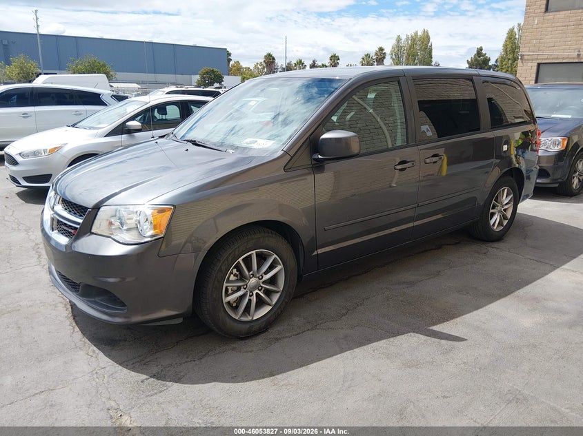 2016 Dodge Grand caravan VIN 2C4RDGBG8GR379750 IAAI salvage auction — NORMAL WEAR, SF97 (California), sold $10,000 on 2026-09-17 (photo 2)