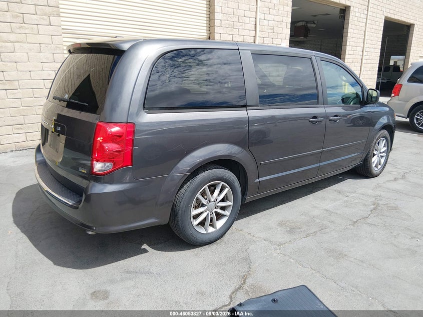 2016 Dodge Grand caravan VIN 2C4RDGBG8GR379750 IAAI salvage auction — NORMAL WEAR, SF97 (California), sold $10,000 on 2026-09-17 (photo 4)