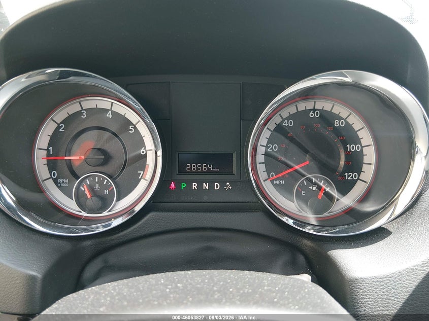 2016 Dodge Grand caravan VIN 2C4RDGBG8GR379750 IAAI salvage auction — NORMAL WEAR, SF97 (California), sold $10,000 on 2026-09-17 (photo 7)