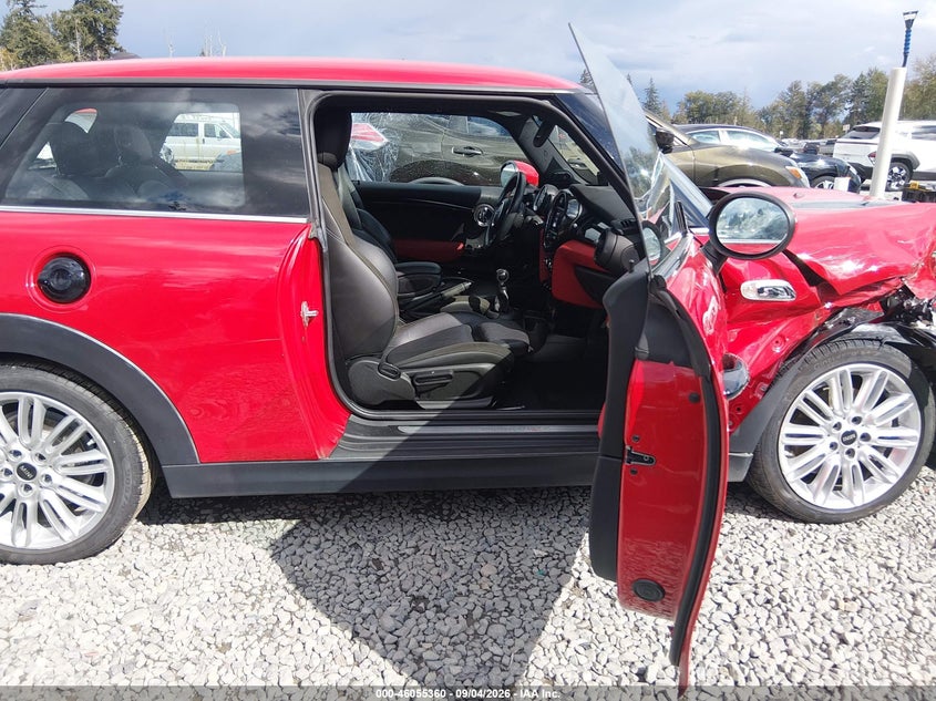 2019 Mini Hard top VIN WMWXP7C57K2L04148 IAAI salvage auction — FRONT END, Bill Of Sale, sold $1,250 on 2026-09-29 (photo 5)
