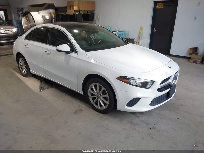2019 Mercedes-benz A-klasse VIN WDD3G4FB1KW023401 — IAAI salvage auction photo