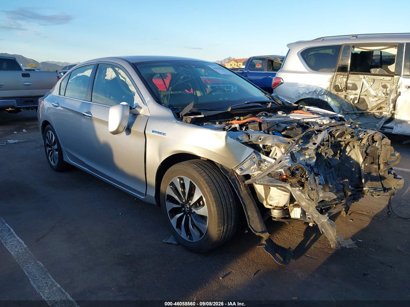 2014 Honda Accord VIN 1HGCR6F5XEA008697 IAAI salvage auction — RIGHT FRONT, Salvage (Arizona), sold $400 on 2026-09-29 (photo 1)